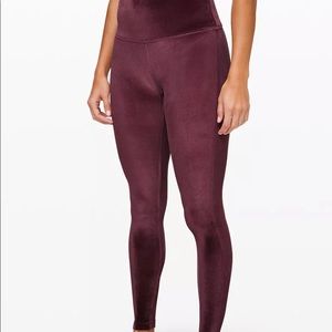 Lululemon Velvet Wunder Under